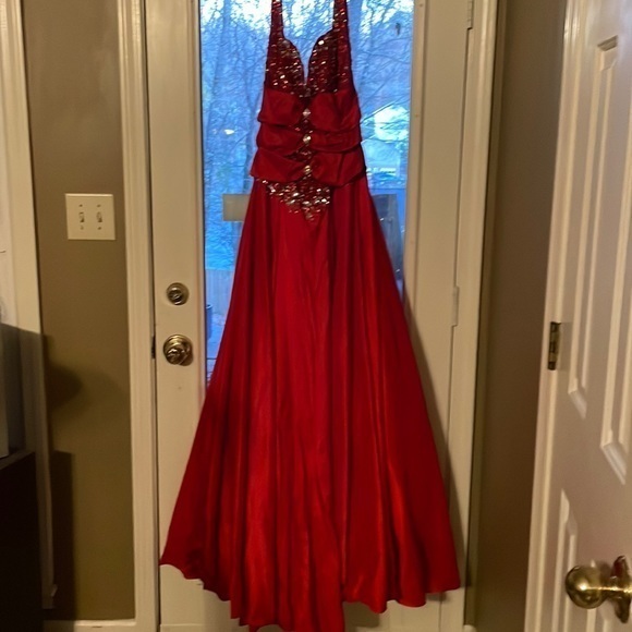 WOW Prom & Pageant Dresses & Skirts - WOW! Prom & Pageant Red Prom Pageant Dress